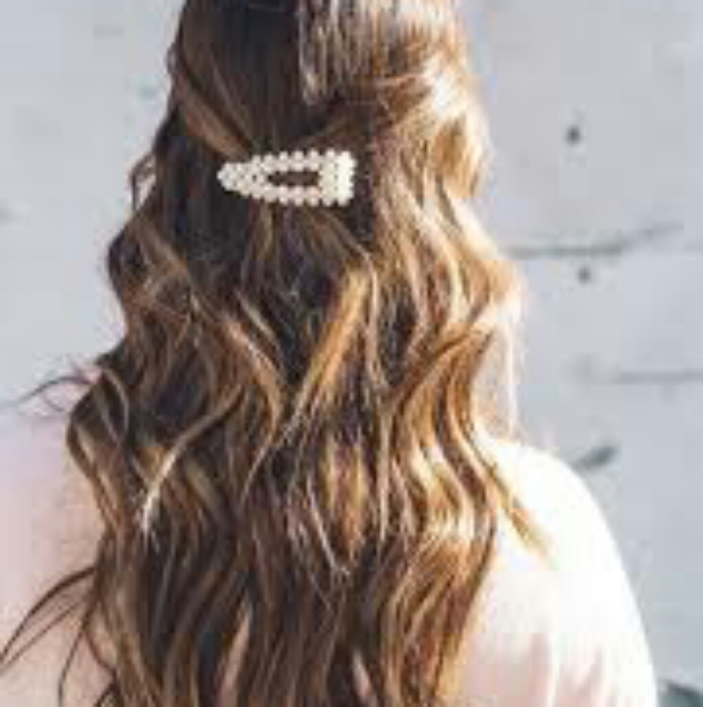 Goldtone Pearl Hair Barrett NEW